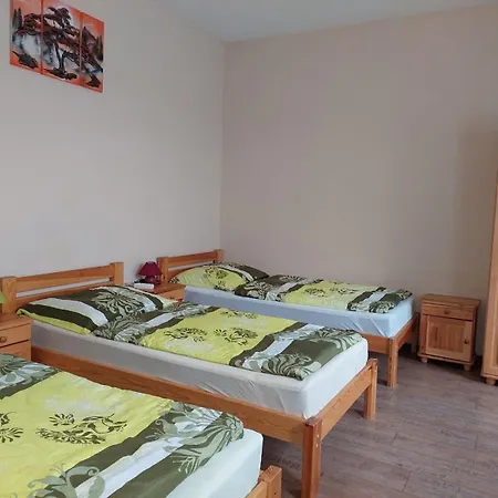 Jazmin Vendeghaz Guest house *